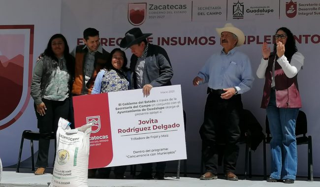 Entregan Insumos E Implementos Agr Colas Ntr Zacatecas