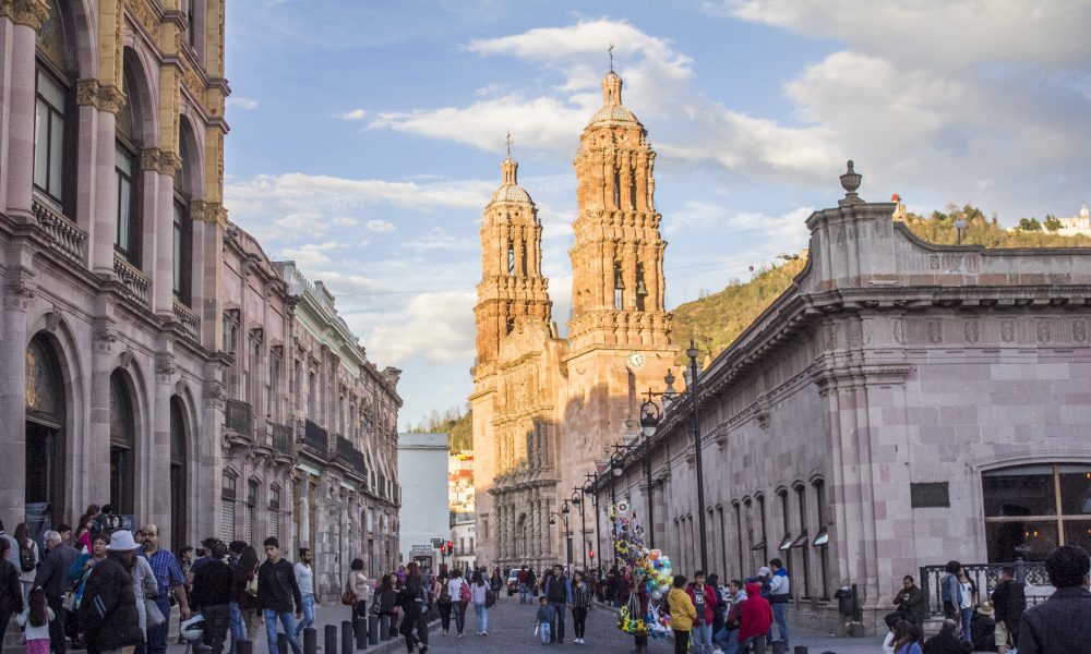 Emprendedoras en turismo, las más afectadas por crisis