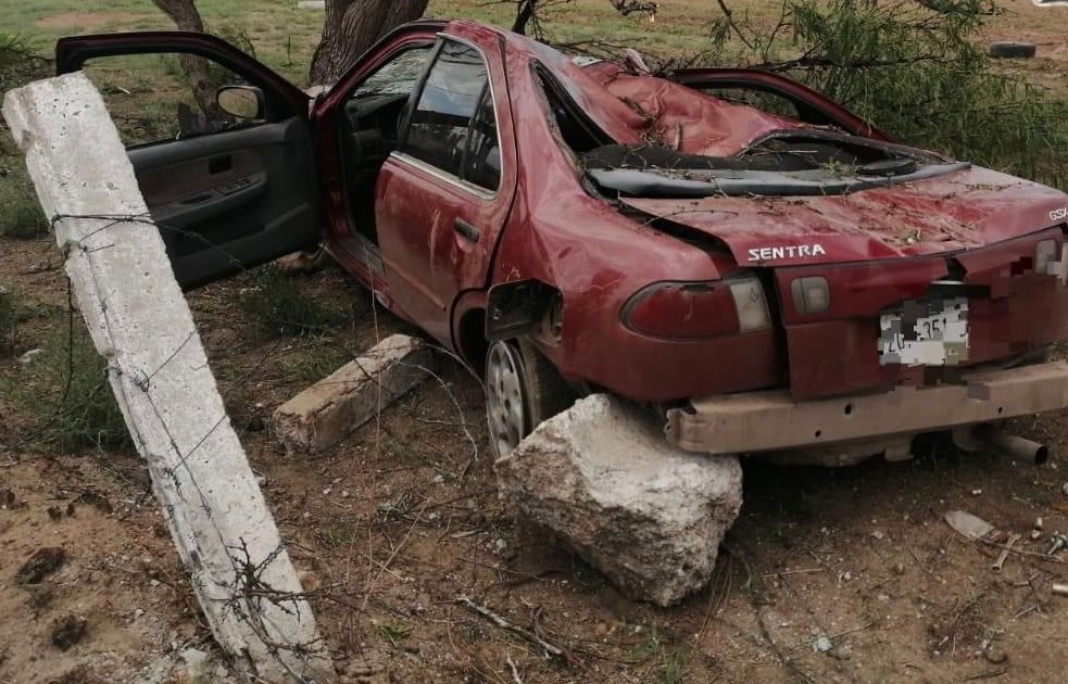 Encuentran Automóvil Destruido En Jerez; Tripulantes Buscaron Ayuda Por