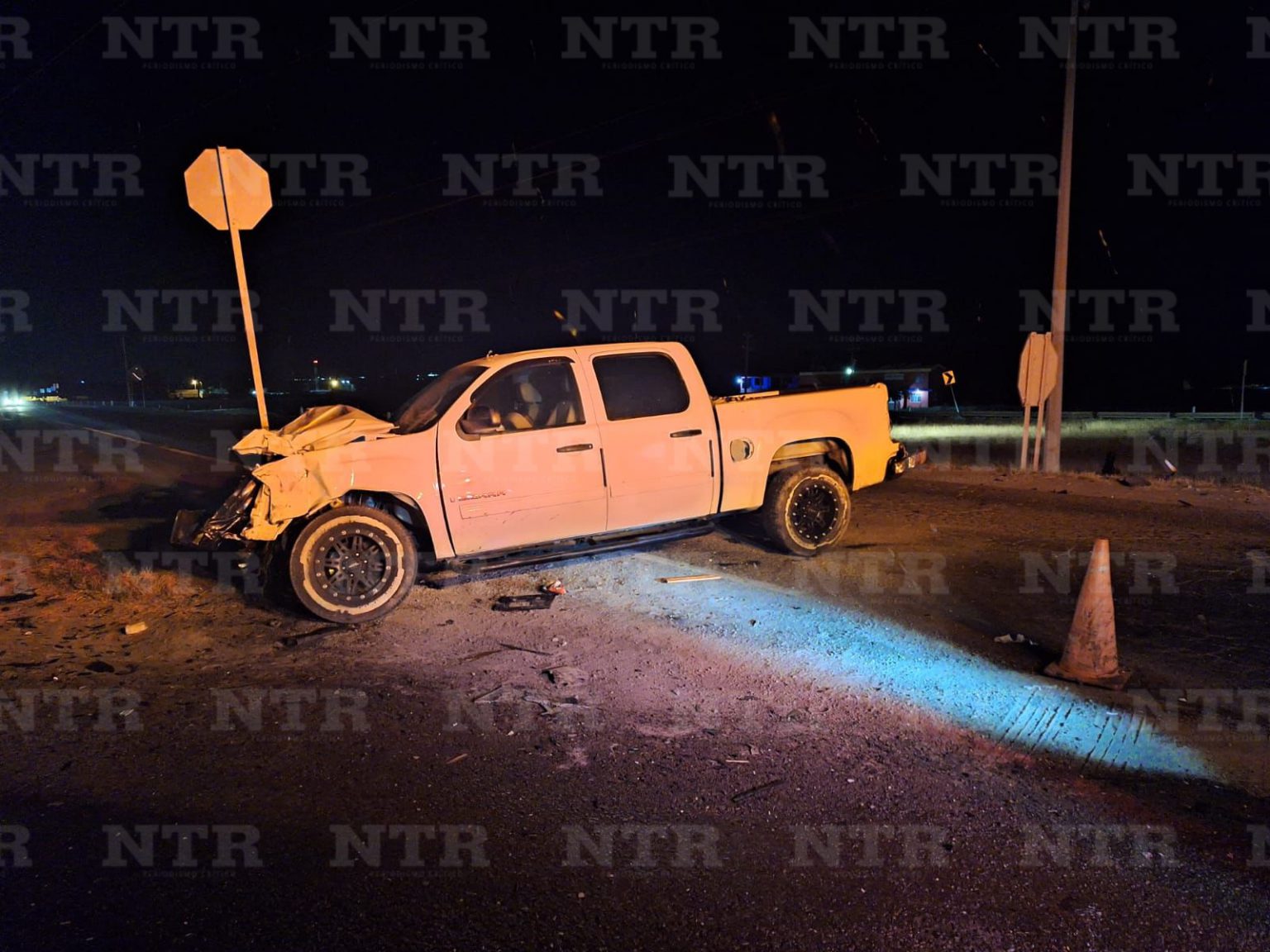 Aparatoso Accidente Provoca Incendio De Tráiler Ntr Zacatecas 1999