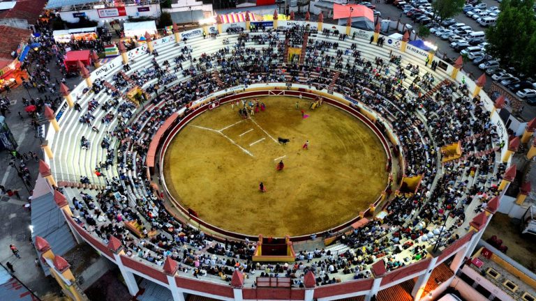 Invitan a participar en la Corrida Benéfica de Texcoco