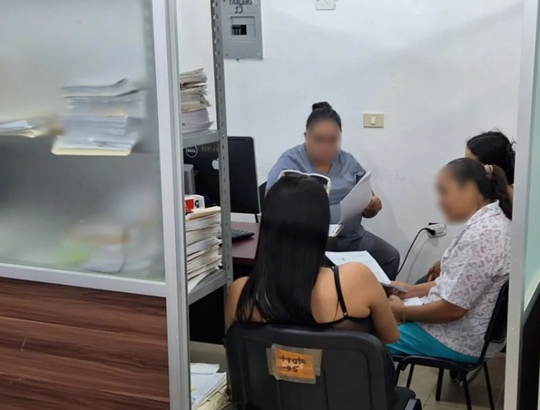 Deportan a colombianas localizadas en Tabasco