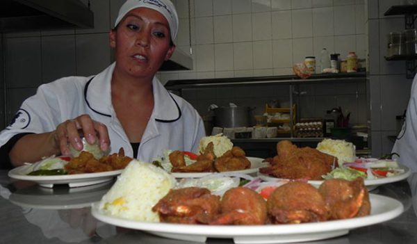Se aferran restauranteros de Fresnillo pese a bajas ventas