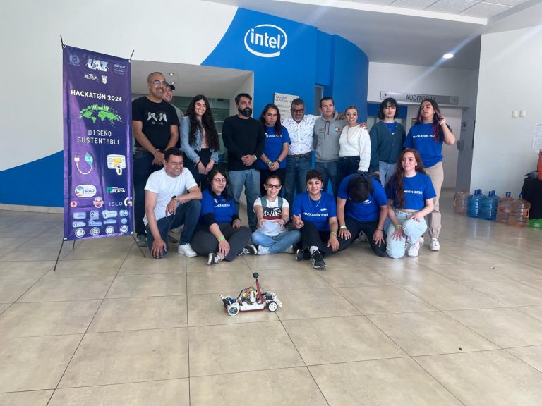 Continúan actividades del Hackatón 2024