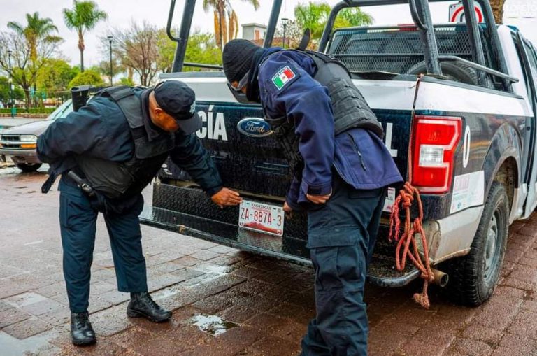 Paga Loreto adeudo de control vehicular