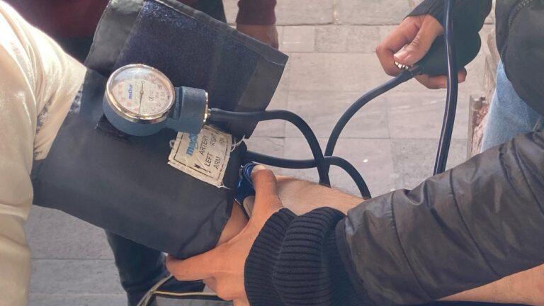 Mueren 2 mil al año por hipertensión