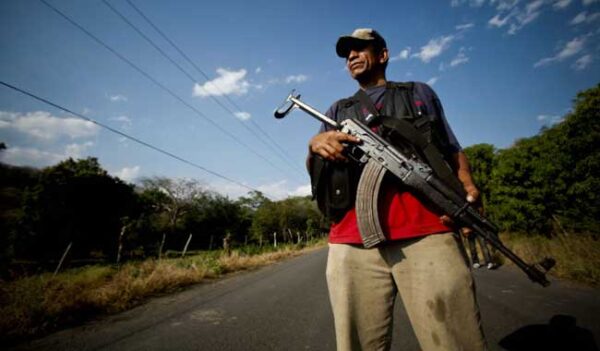 Temen autodefensas repunte de ‘La Tuta’