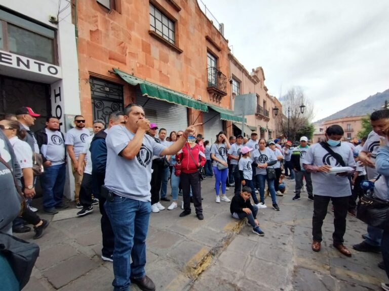 Emplaza a huelga el Supdacobaez