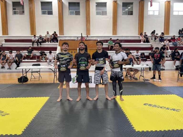 César Bañuelos domina en el Grappling César Bañuelos