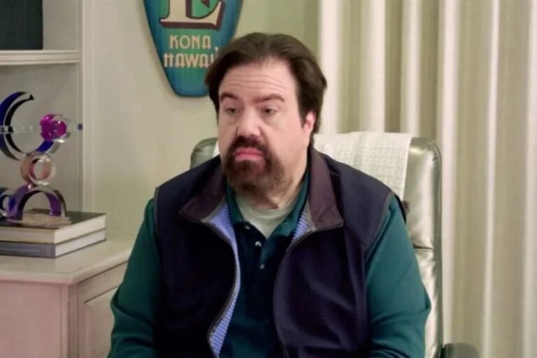 Demanda Dan Schneider a ‘Quiet on Set’ por difamación