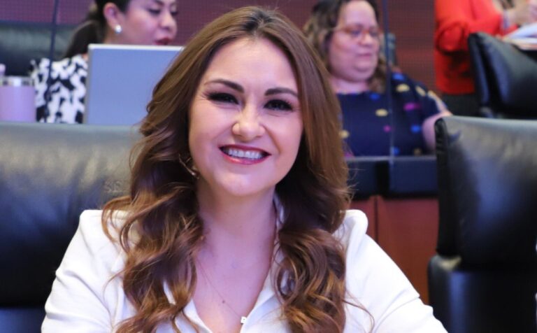 Llama senadora a erradicar acoso contra mujeres futbolistas