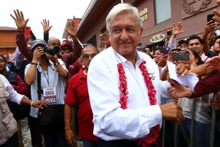 Plantea AMLO reorientar gasto y disciplina