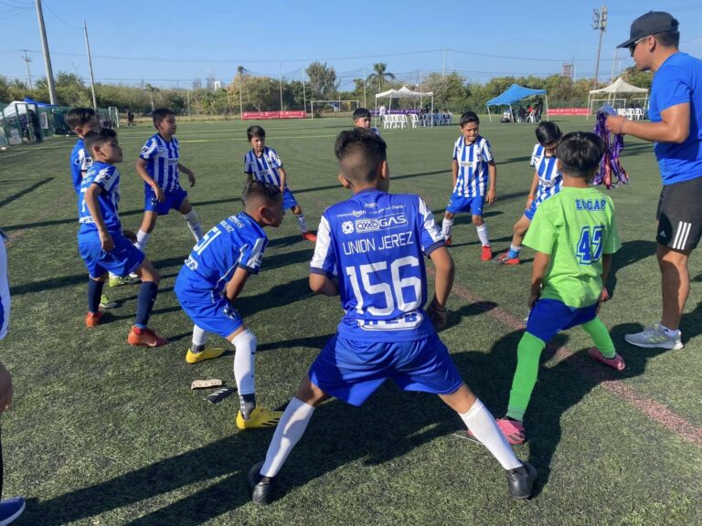 Rayados preparan visorias en Jerez