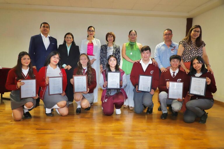 Reconocen a ganadores de Festival Nacional Académico DGETI
