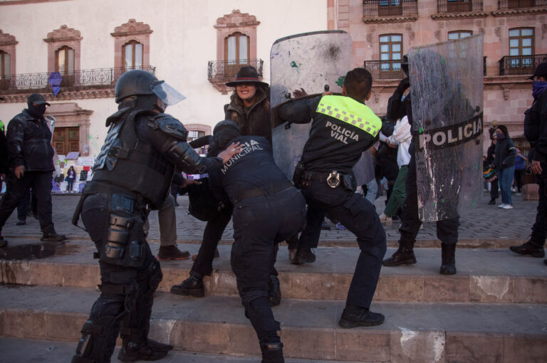 Seguridad y agua influyen en los votantes: académico