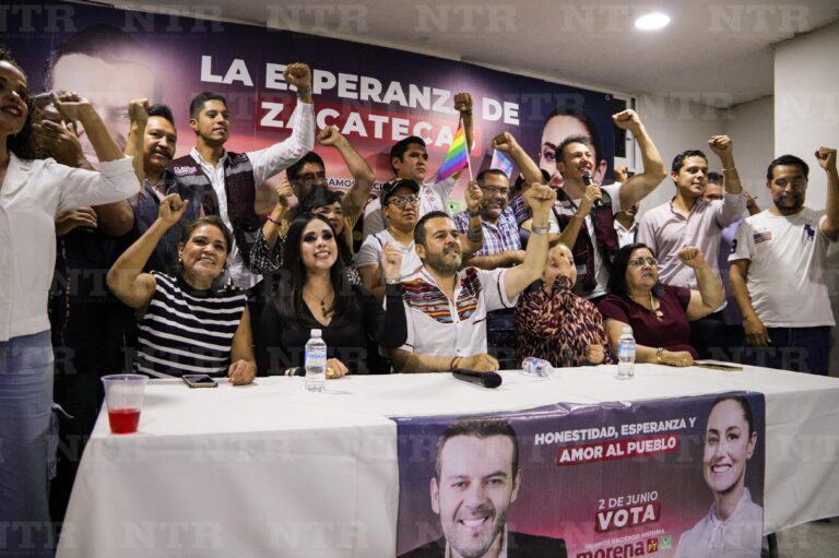 Celebra triunfo Mejía Haro