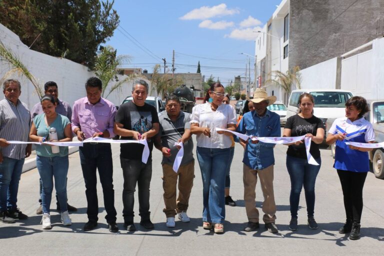 Entregan múltiples obras en Fresnillo