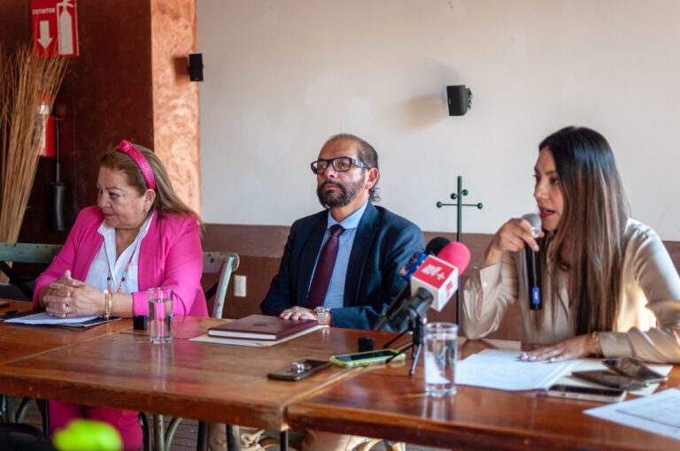 Interponen amparo a favor de estudiantes del Cobaez