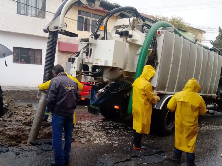 Llama JIAPAZ a prevenir problemas en drenaje sanitario
