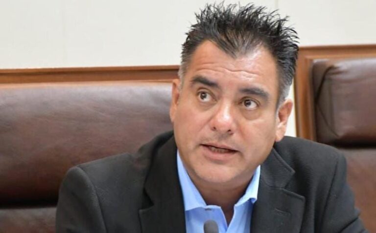 Pide Figueroa realizar reformas al Issstezac