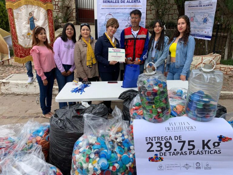 Apoyan candidatas de Bracho a la AMANC
