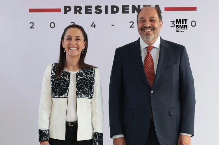 Destaca AMLO a Cárdenas Batel: es honesto y con principios