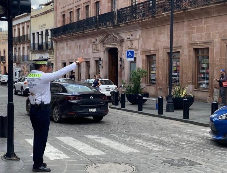 Establecen operativo vial para desfile del Festival del Folclor