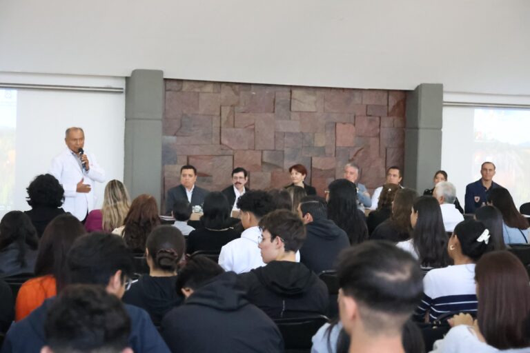 Realizan primera jornada de cirugías de labio leporino y paladar gendido