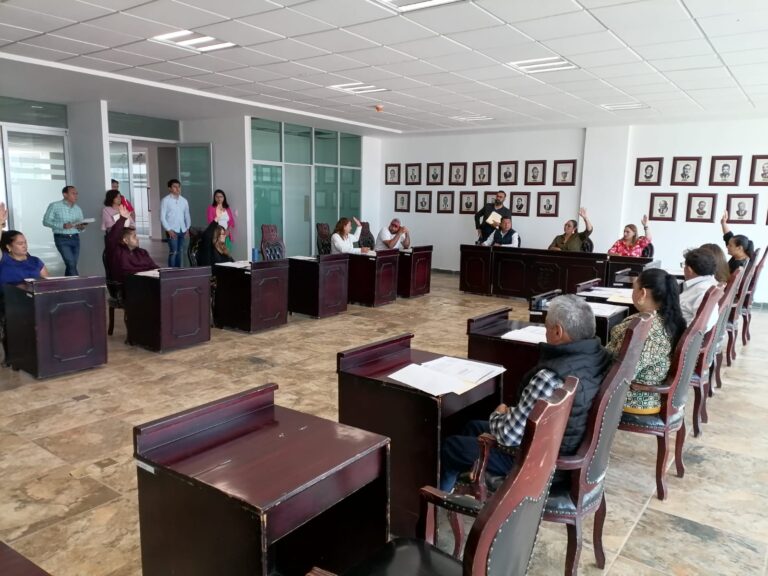 Aprueban desvinculación de 606 bienes del ayuntamiento
