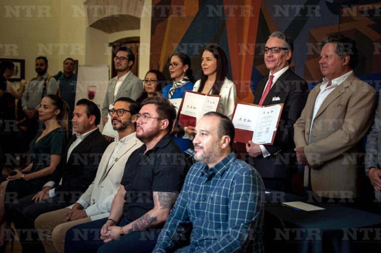 Apoya Fundación Azteca orquesta y coro infantil