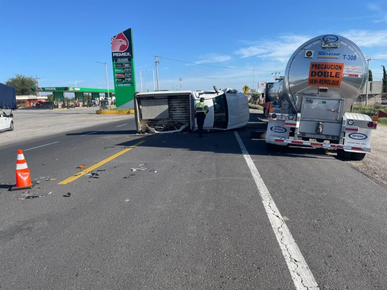 Suman 43 muertos por accidentes en carreteras