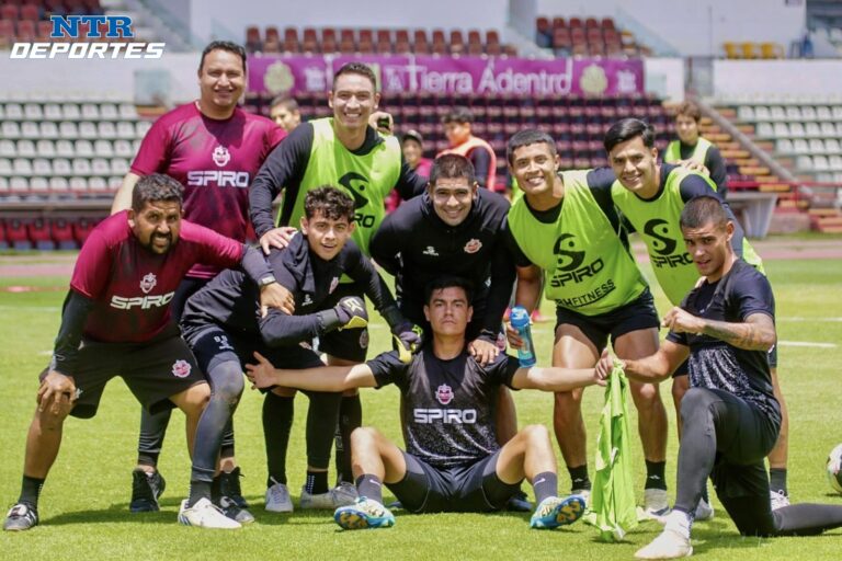 Visita por liderato de Mineros