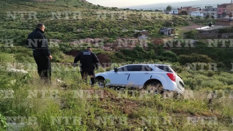 Se accidenta y abandona su vehículo