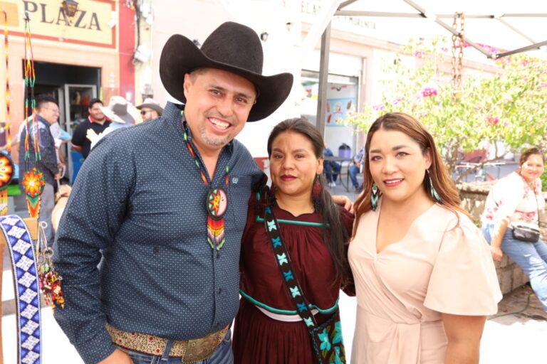 Inauguran pabellón «Nuestra cultura artesanal»