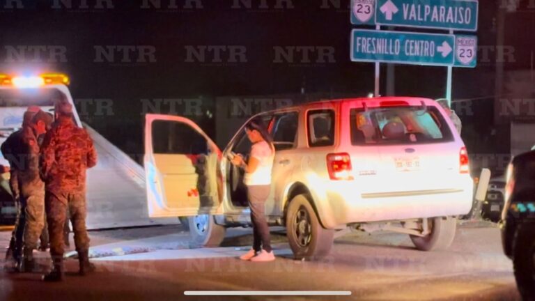 Mujer resulta lesionada en accidente de tránsito en Fresnillo