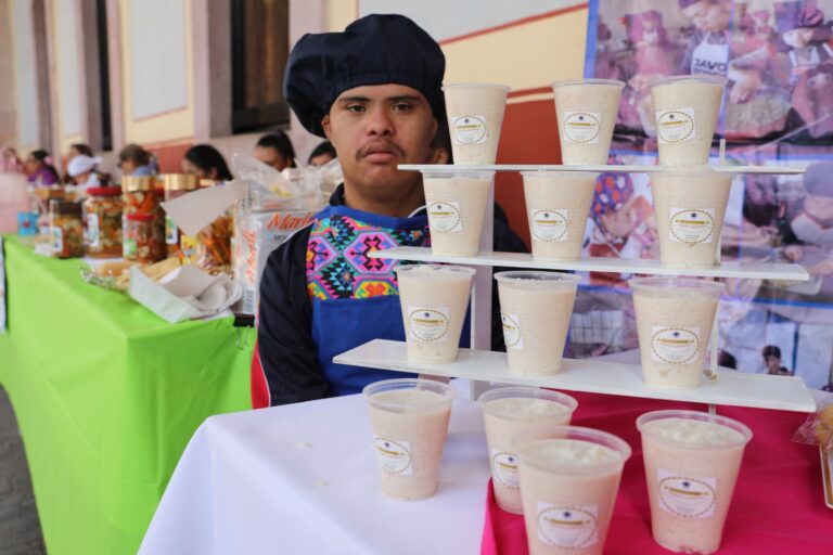 Realizan Feria Laboral de Productividad