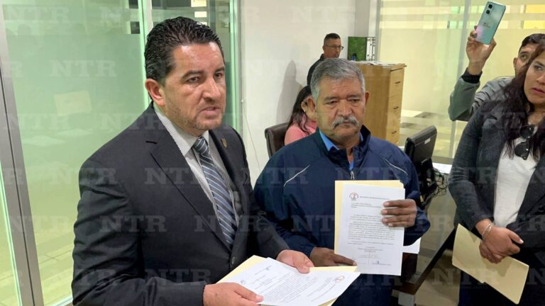 Entrega Antorcha Campesina pliego petitorio de 39 obras