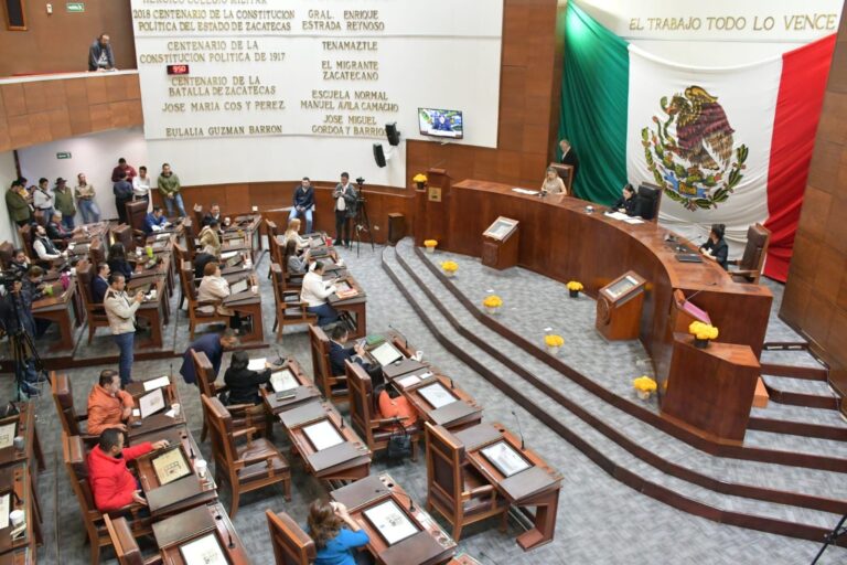 Aprueba legislatura reforma de vivienda para trabajadores