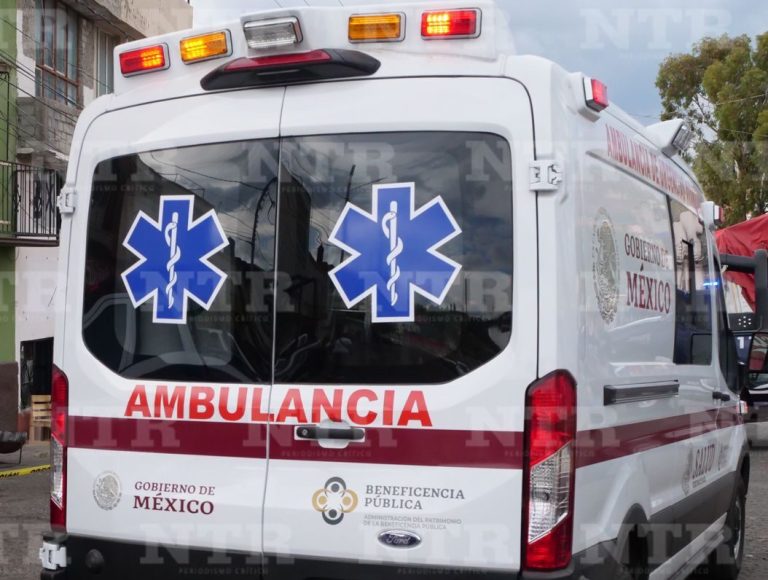 Trasladan a bebé a hospital tras accidente