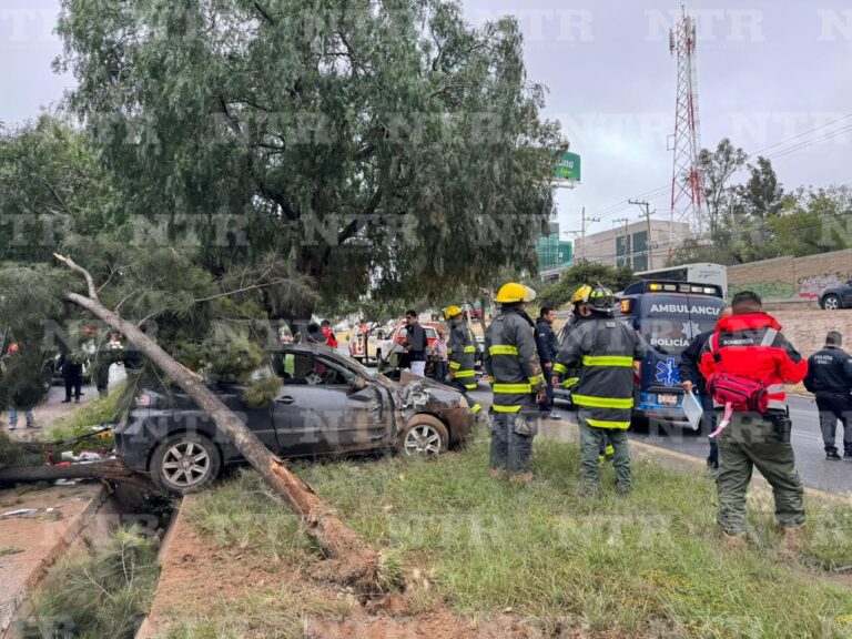 Mañana accidentada deja dos heridos y daños materiales