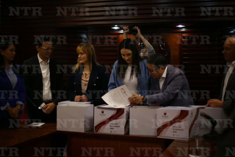 Legislatura recibe proyecto de paquete económico 2025