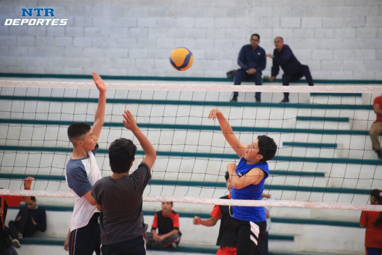 Realizan telesecundarias de Zona 45 convivio de voleibol