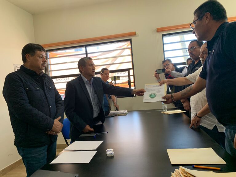 Será Arturo González candidato a la secretaría del SNTE sección 34