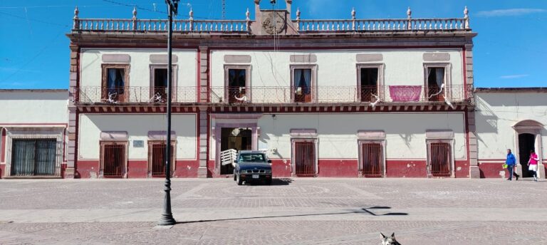 Liberan presidencia de Ojocaliente
