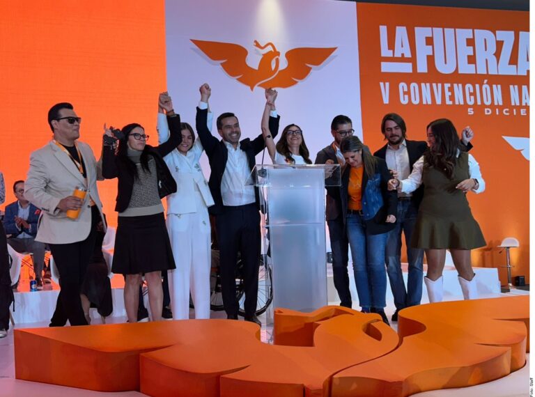 Asume Máynez dirigencia de MC