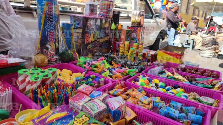 Con pirotecnia, festejos de fin de año