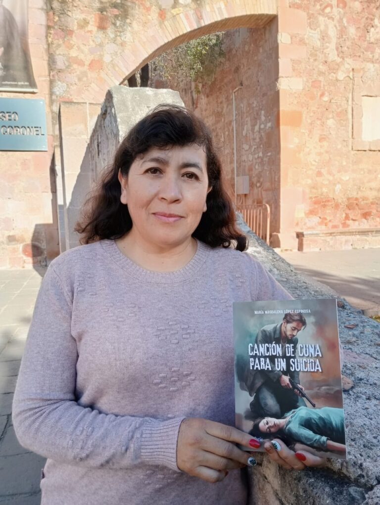 Presenta Magdalena López Canción de cuna para un suicida