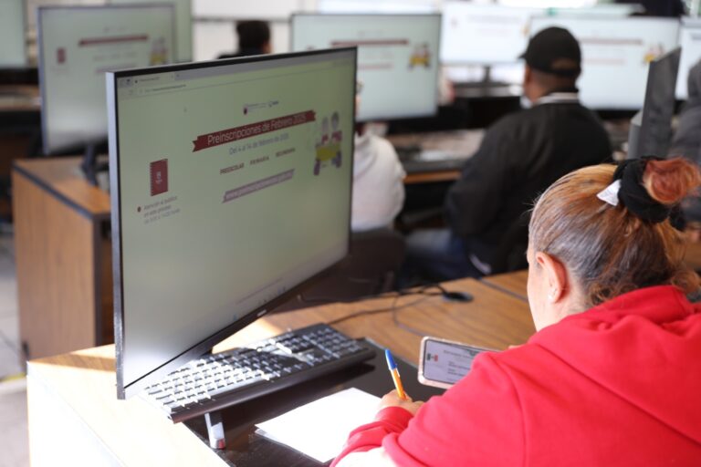 Captan casi 50% de preinscripciones en dos días