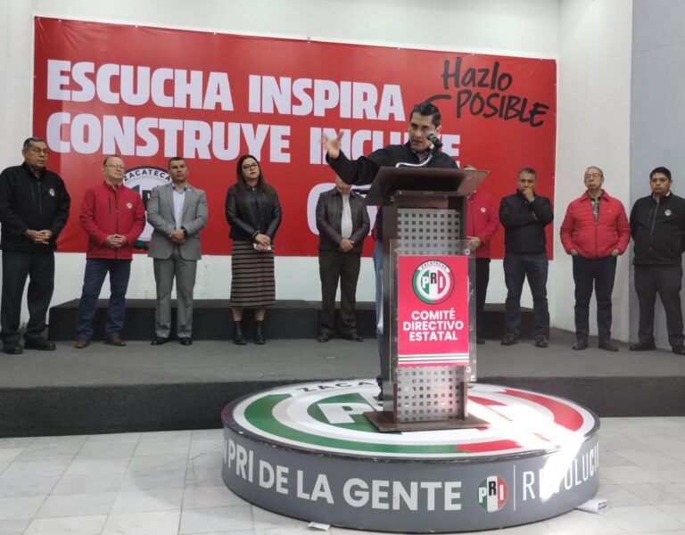 Latente, problemática del magisterio: PRI
