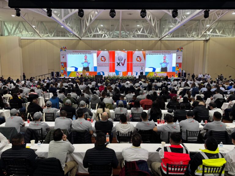 Impulsan seguridad laboral con el XII Simposium de Seguridad
